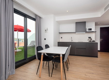 Sercotel Plana Suites, Vall de Uixó, Spain