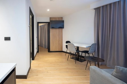 Sercotel Plana Suites, Vall de Uixó, Spain