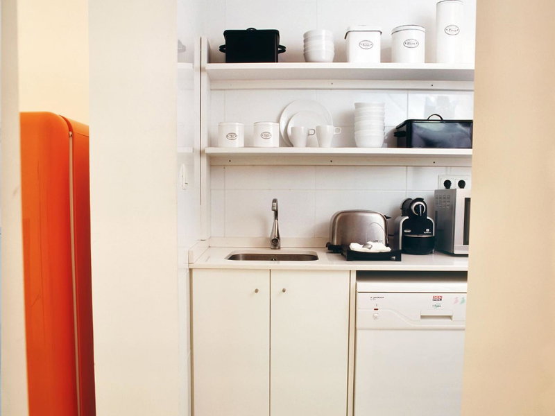 chic&basic Tallers Hostal, Barcelona, Spain