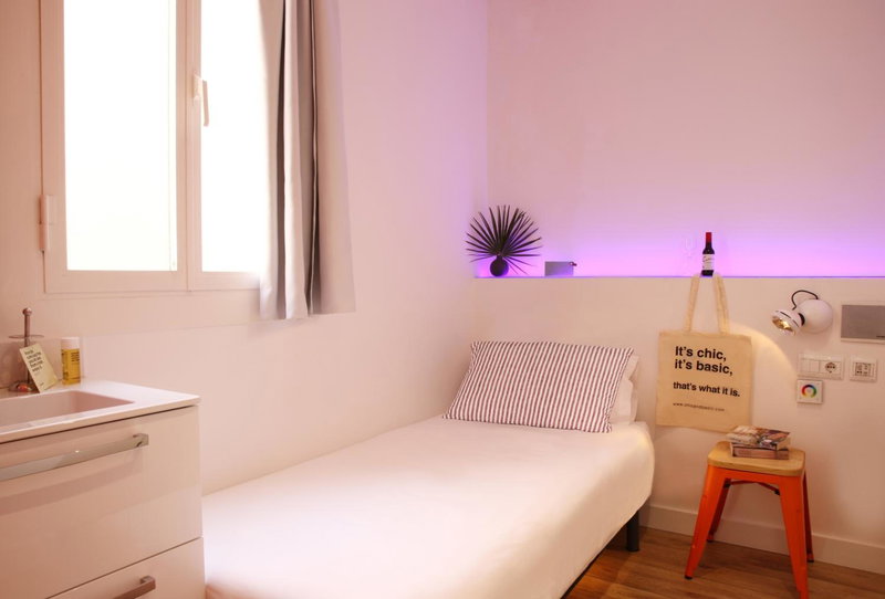 chic&basic Tallers Hostal, Barcelona, Spain