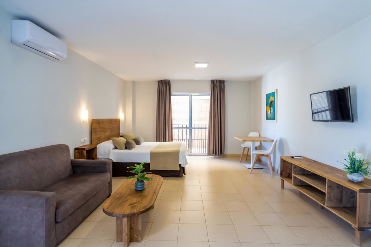 Apartamentos Puerta del Sur, Spain