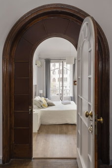 Ally's Guest House Barcelona B&B, Barcelona, Spain