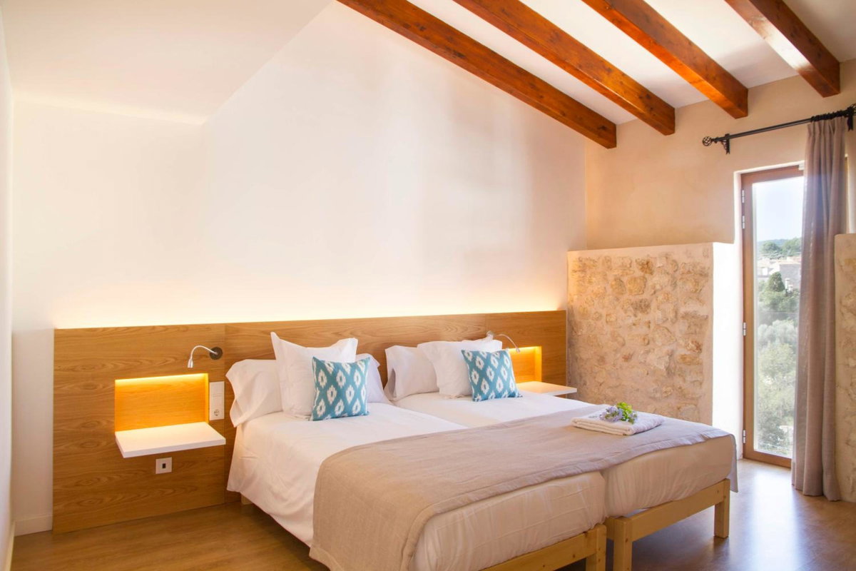 Angels Boutique - Turismo de interior, Spain