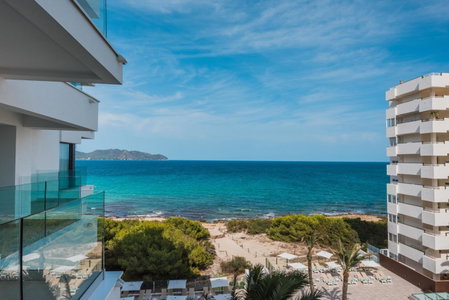 Iberostar Waves Cala Millor - Adults Only, Cala Millor, Spain