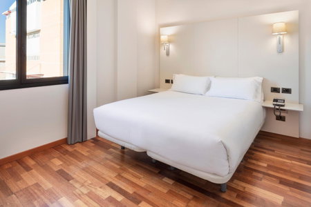 B&B HOTEL Elche, Elche, Spain
