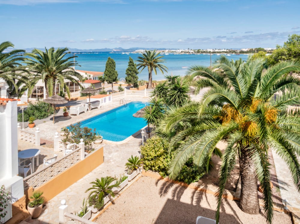 El Lago Dorado, España