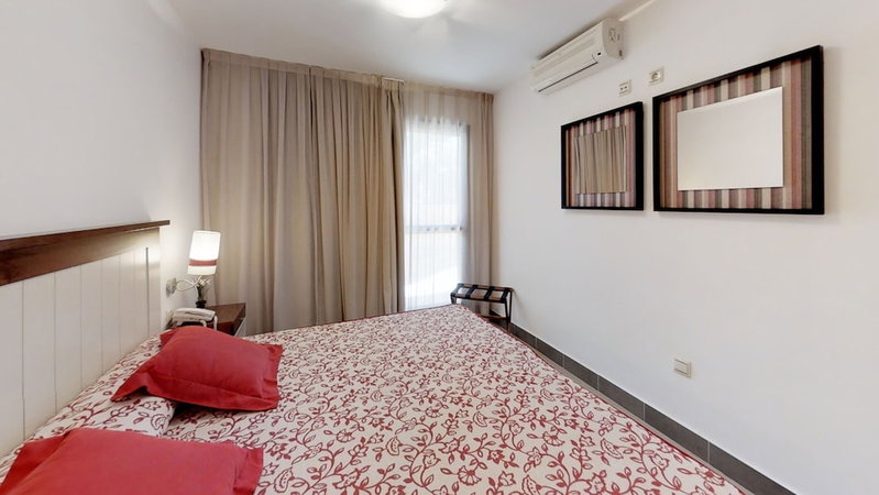 Apartamentos Leo Punta Umbría, Punta Umbría, Spain
