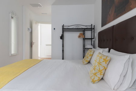 Hostal Puente de Hierro, Logroño, Spain