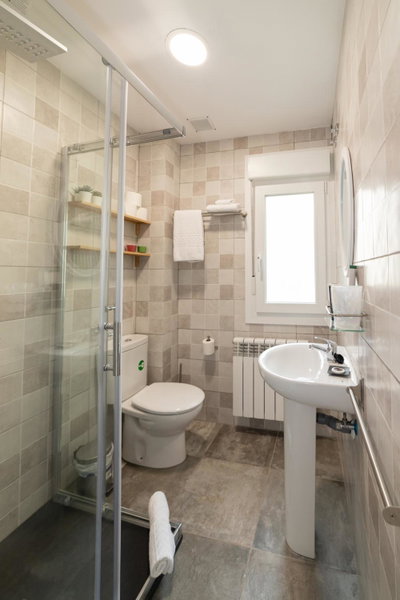 Hostal Puente de Hierro, Logroño, Spain