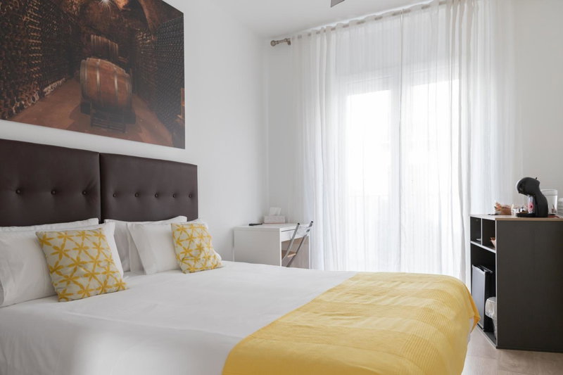 Hostal Puente de Hierro, Logroño, Spain