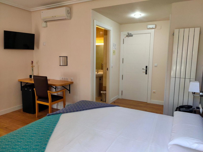 Hotel Arrope, Haro, Spain