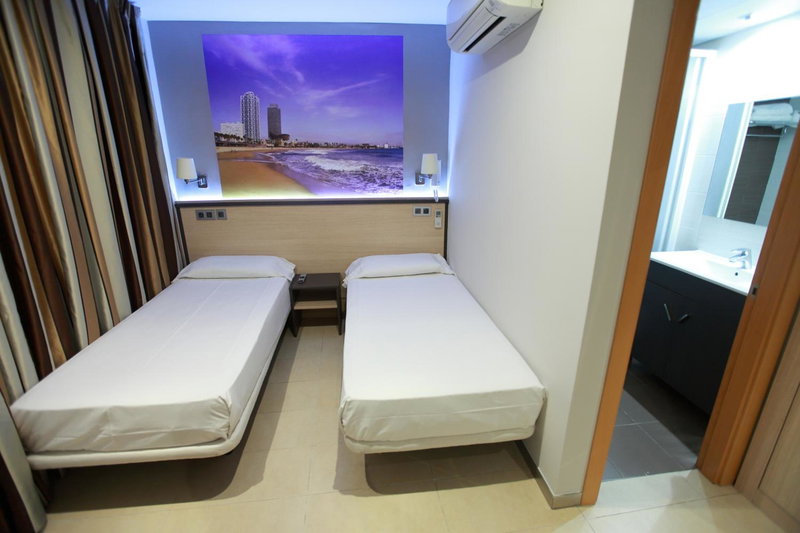 Hostal Las Flores Ramblas, Barcelona, Spain