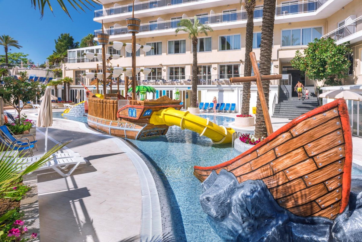Hotel Oasis Park Splash, Spain