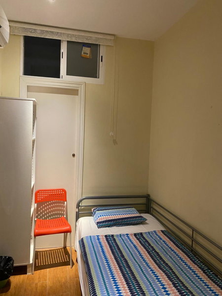 Hostal Granvia 628, Barcelona, Spain