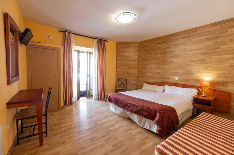 Hostal Restaurante Puerta del Alcázar, Avila, Spain