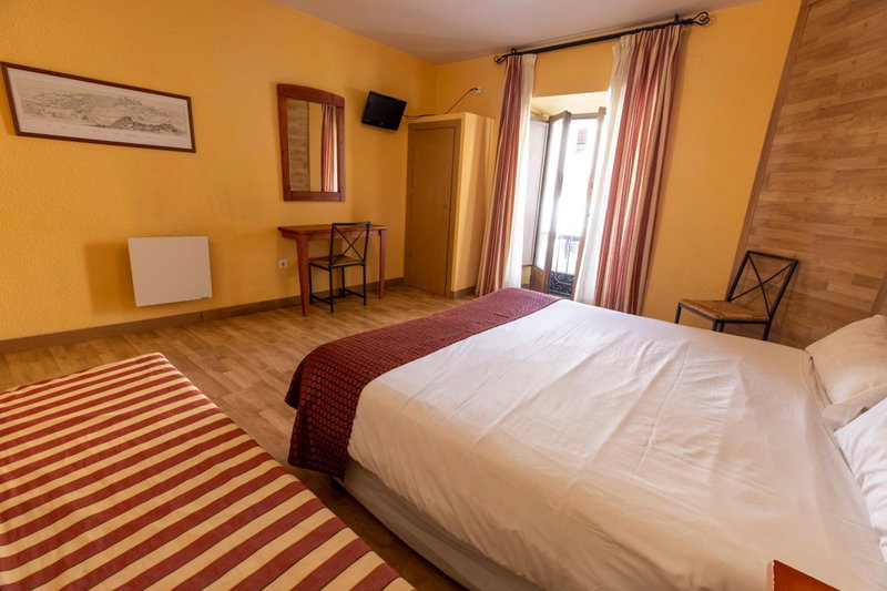 Hostal Restaurante Puerta del Alcázar, Avila, Spain