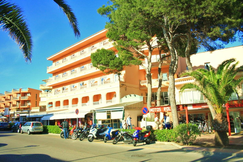 Hostal Alzina, Cala Ratjada, Spain