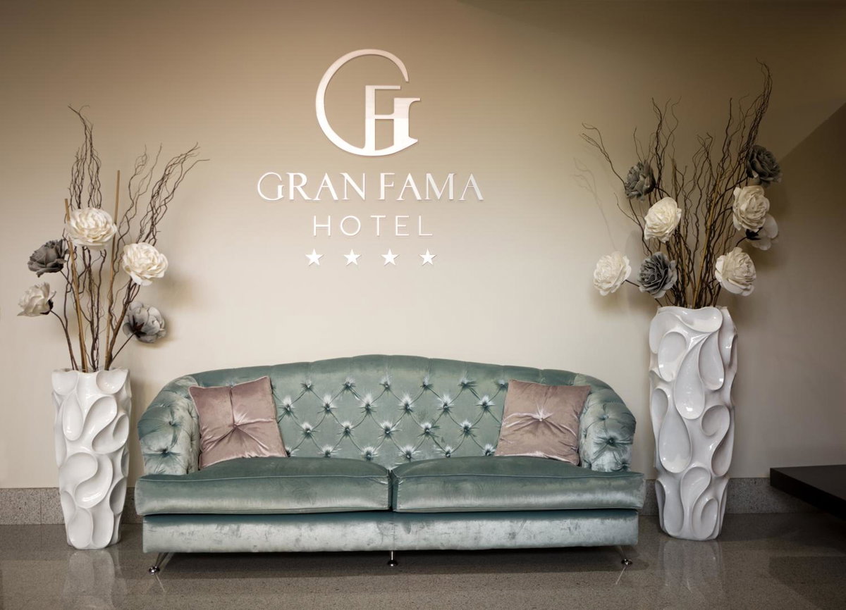 Hotel Gran Fama, Испания