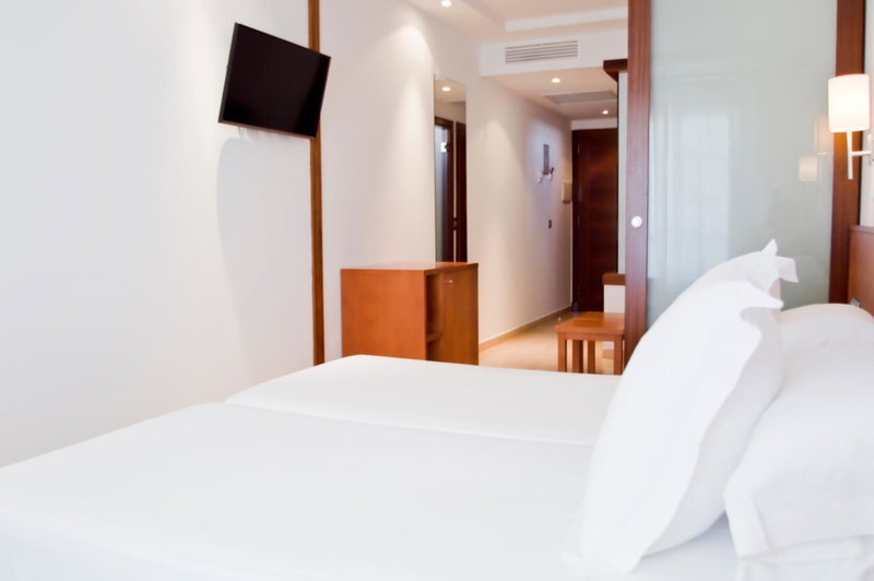 Hotel Jeni & Restaurant, Es Mercadal, Spain