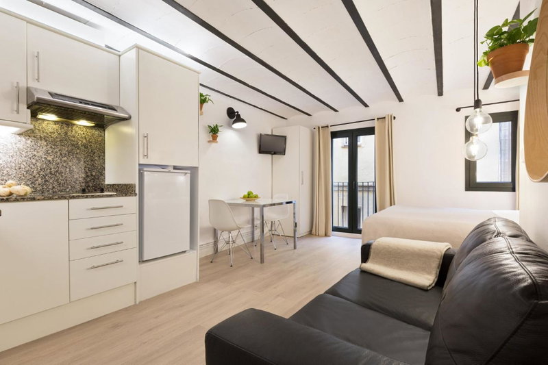 Ola Living Born, Barcelona, Spain