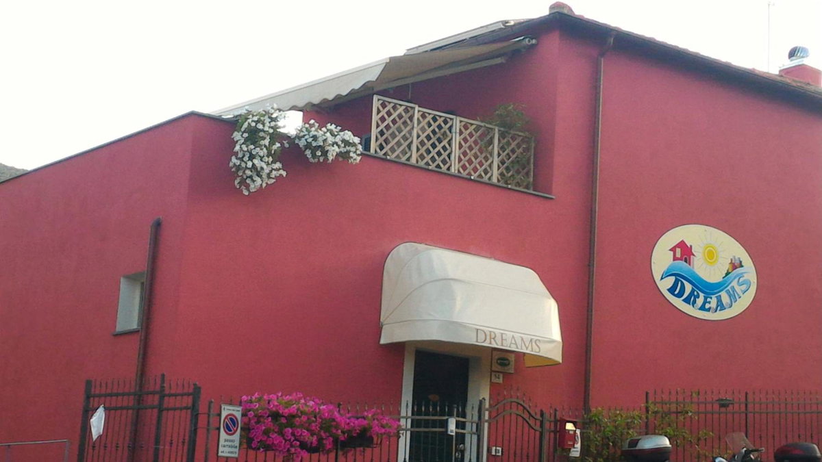 Dreams Guest House, Italy