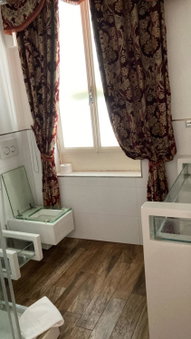 D.R.Rome Spanish Luxury Suites, Rome, Italy