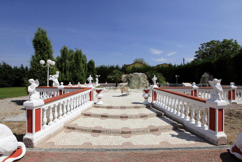 Borgo Dei Sensi, Casumaro, Italy