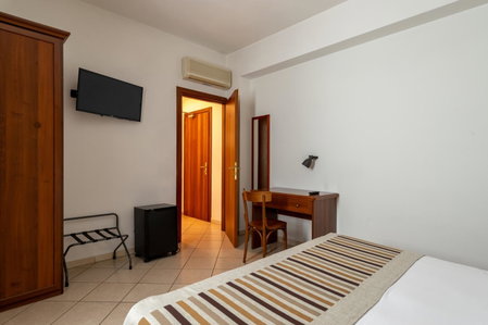 Hotel Mantegna Stazione, MantegnaHotels, Mantova, Italy