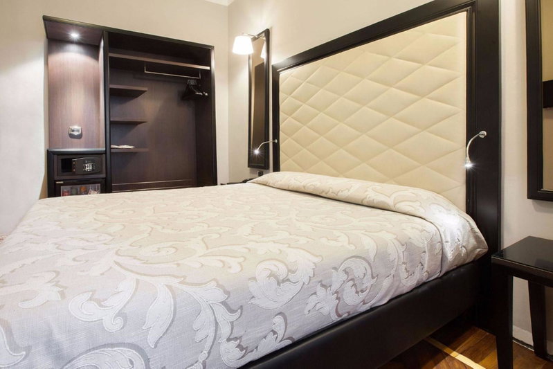 Hotel Lombardia, Florence, Italy
