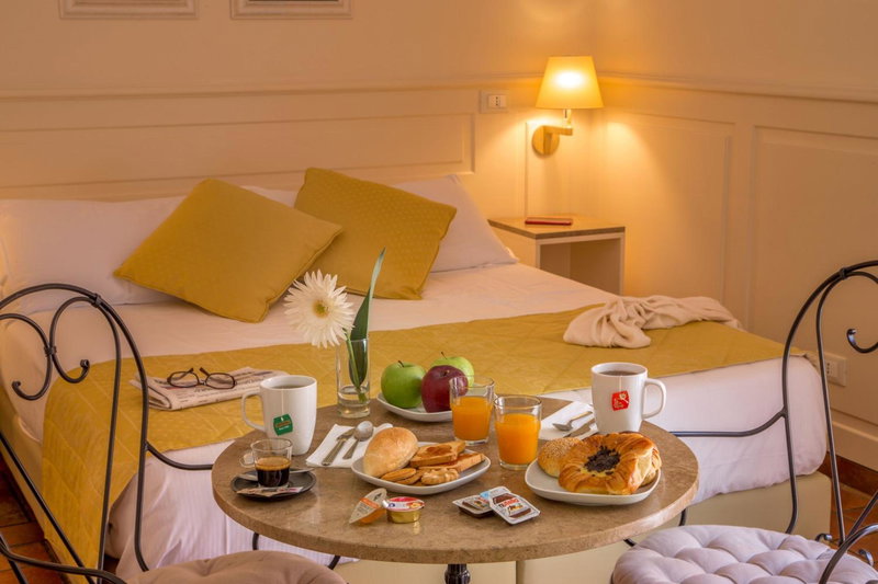 Aenea Inn, Rome, Italy