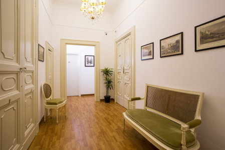 Napoli Class Luxury Rooms & Suites, Naples, Italy