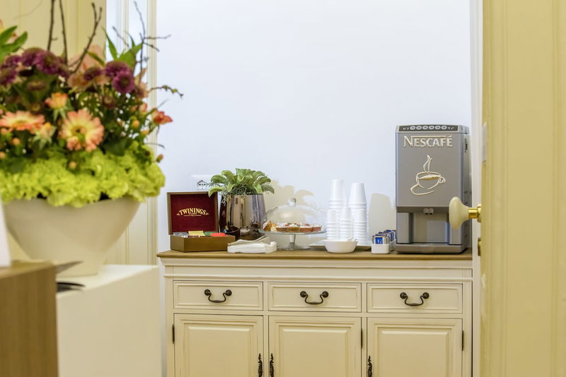Napoli Class Luxury Rooms & Suites, Naples, Italy