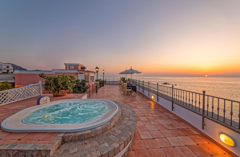 Hotel Nettuno, Forio d'Ischia, Italy
