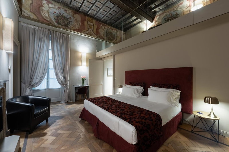 Palazzo Del Carretto-Art Apartments and Guesthouse, Turin, Italy