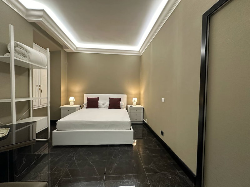 BQ HOUSE COLOSSEO Luxury rooms, Rome, Italy