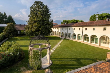 Hotel Villa I Pini, Malo, Italy