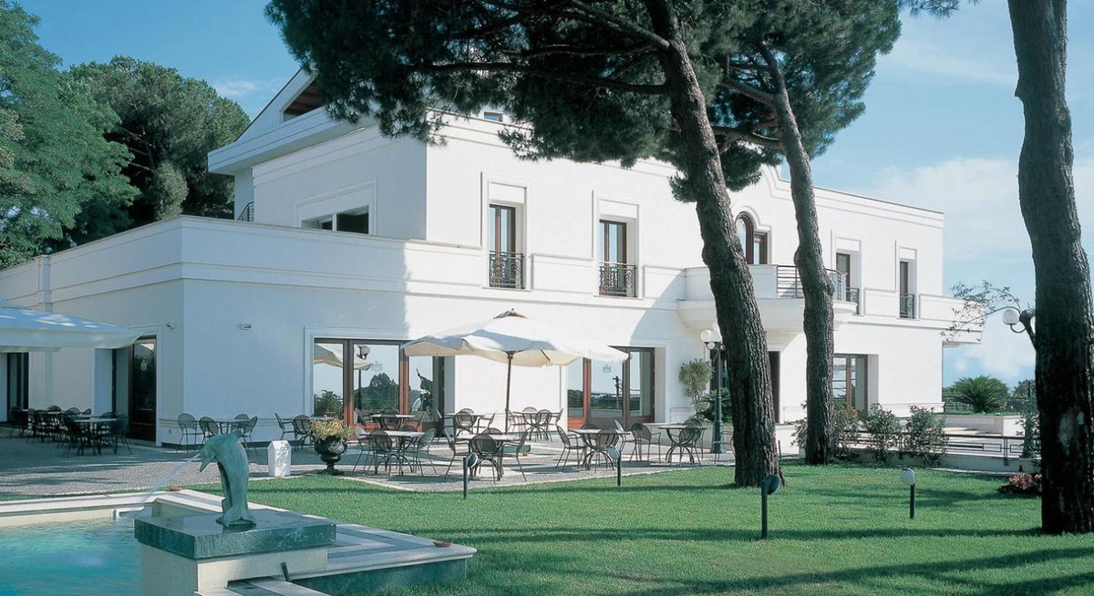 Hotel · LH Hotel Domus Caesari, Marino