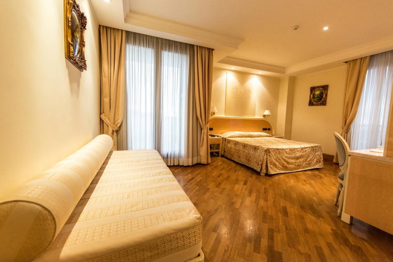 LH Hotel Domus Caesari, Marino, Italy