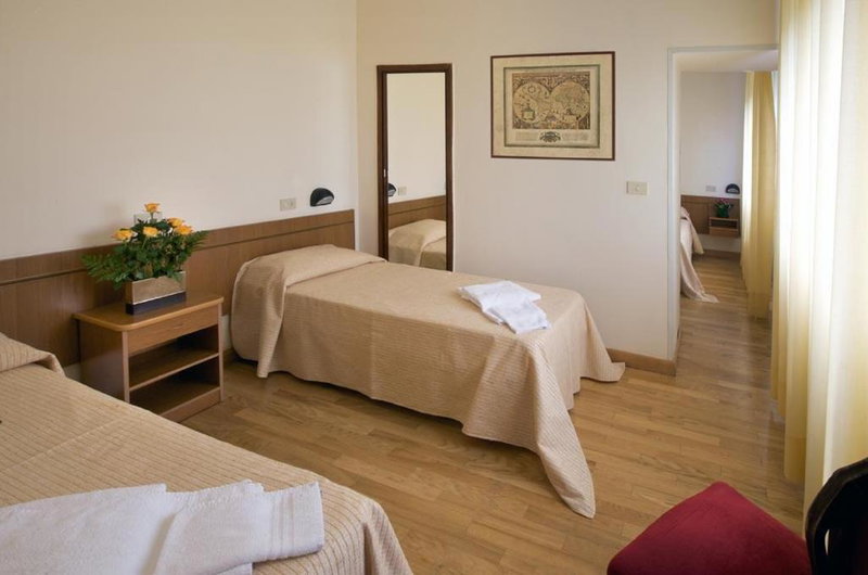 Hotel Roma, Ravenna, Italy