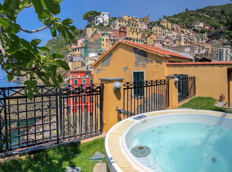 Agave Room Rental, Riomaggiore, Italy
