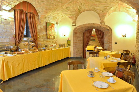 Hotel Fonte Cesia, Todi, Italy
