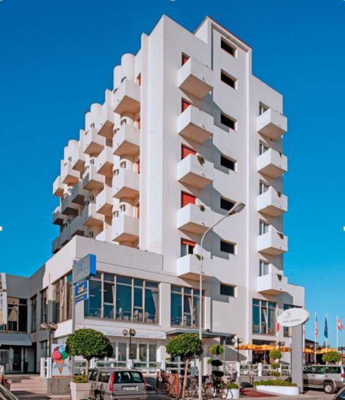 Hotel Universal, Italy