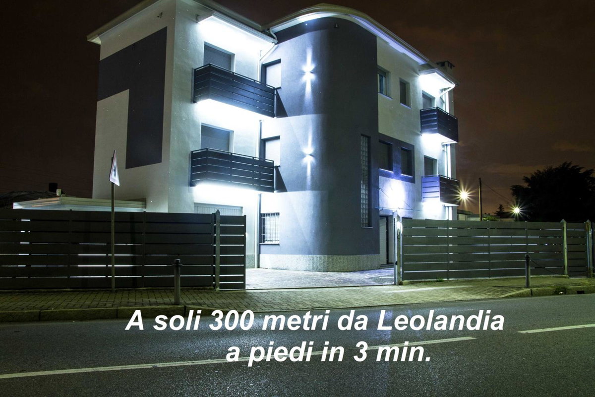 Hotel · B2In Suite & Office, Capriate San Gervasio