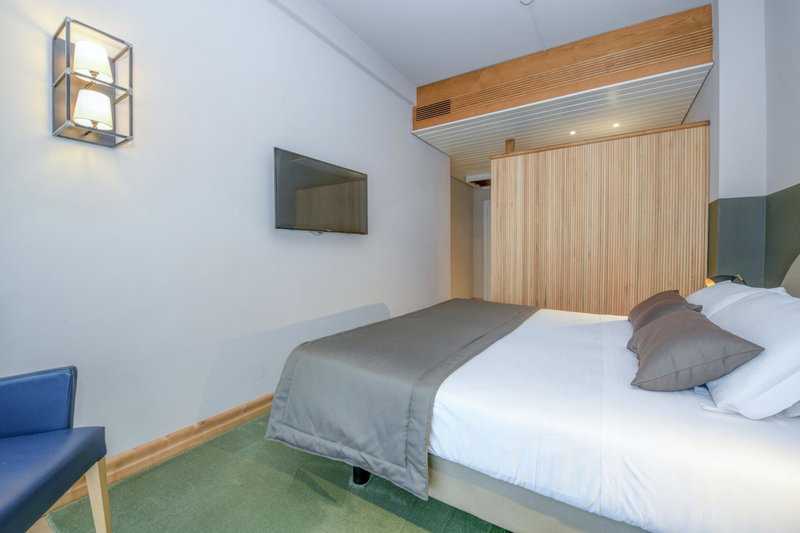Hotel City, Desenzano del Garda, Italy