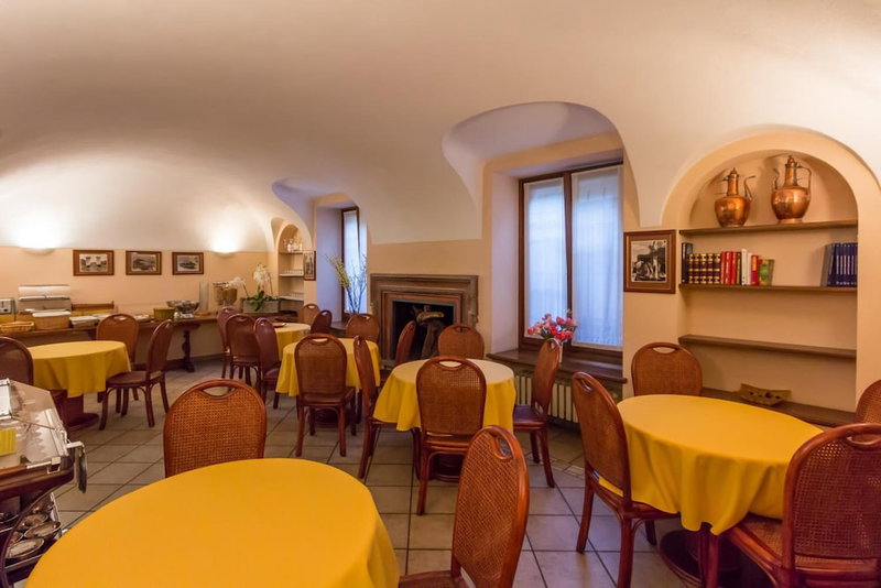 Hotel Villa Edy, Tremezzina, Italy