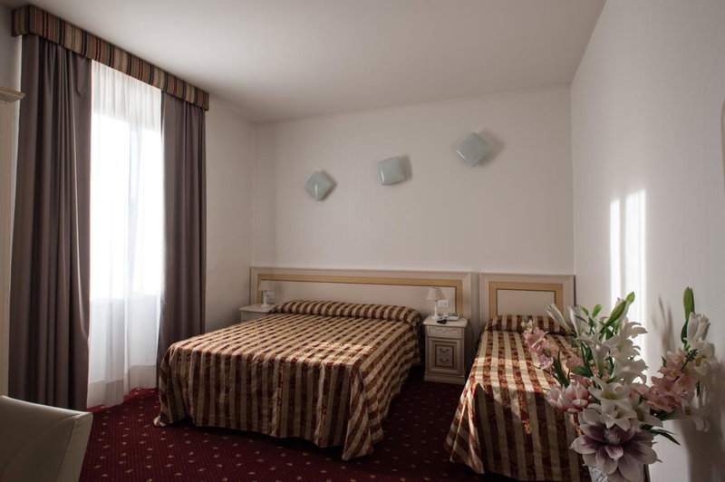 Hotel Centrale, Piombino, Italy
