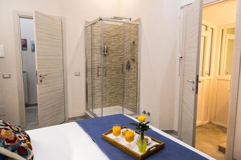 Alloggio Turistico Port Inn, Civitavecchia, Italy