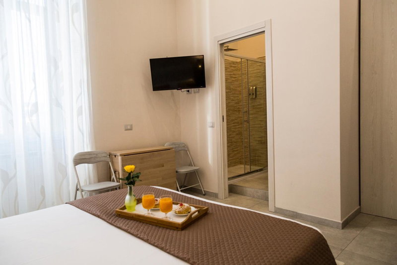 Alloggio Turistico Port Inn, Civitavecchia, Italy