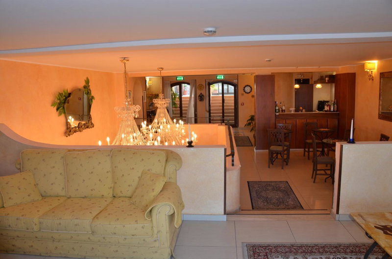 Kalos Hotel, Giardini Naxos, Italy
