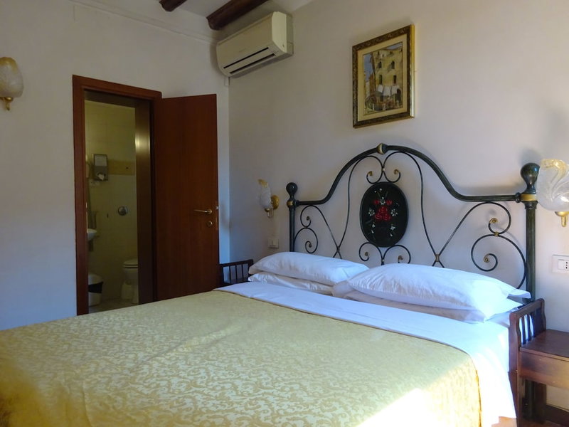 Hotel Minerva E Nettuno, Venice, Italy